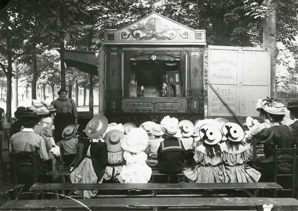 История развлечений. Кукольный театр в 19 веке. Кукольный театр 20 века. Театр кукол в России 18 век. Театр марионеток 20 века.